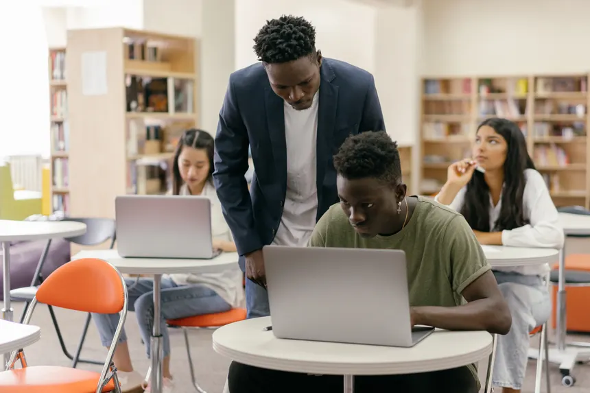 How Action Research Empowers Busy Classroom Teachers to Improve ELT