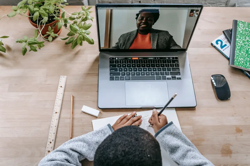 Teaching English Online: Proven Strategies to Keep Learners Engaged
